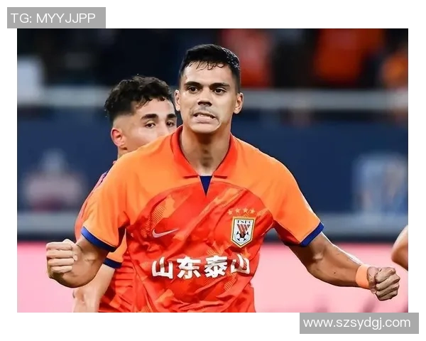 2018年鲁能与重庆精彩对决比赛录像回顾与分析