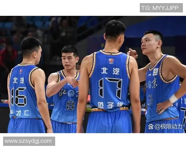 CBA直播精彩对决首钢队迎战辽宁队全力争胜展现篮球魅力